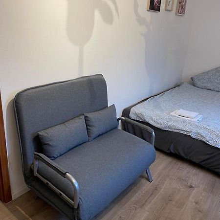 Schone Unterkunft Mit Kostenlosen Parkplatz. 부흐홀츠 인 데어 노르트하이데 외부 사진
